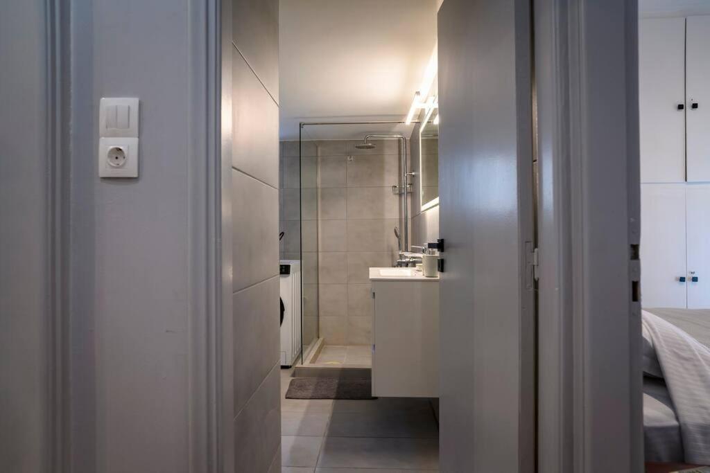 Seaview Orchid 2 Bed Elegance Leilighet Athen Eksteriør bilde